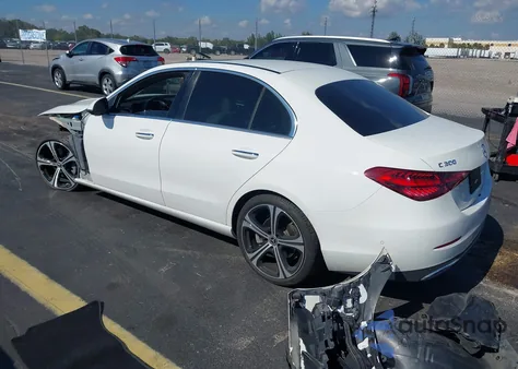 2024 Mercedes-Benz C 300 из США, поврежденный, VIN W1KAF4GB6RR158052